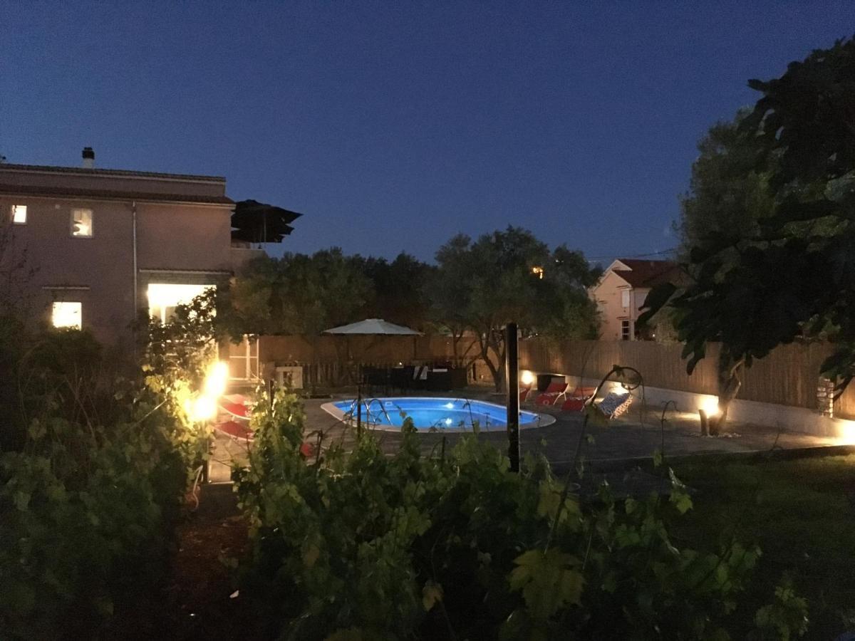 Apartment With Private Pool Sukošan 외부 사진