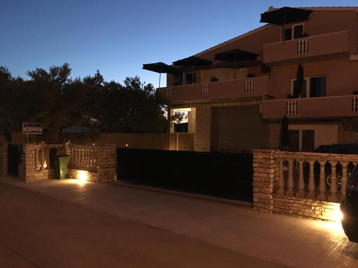 Apartment With Private Pool Sukošan 외부 사진