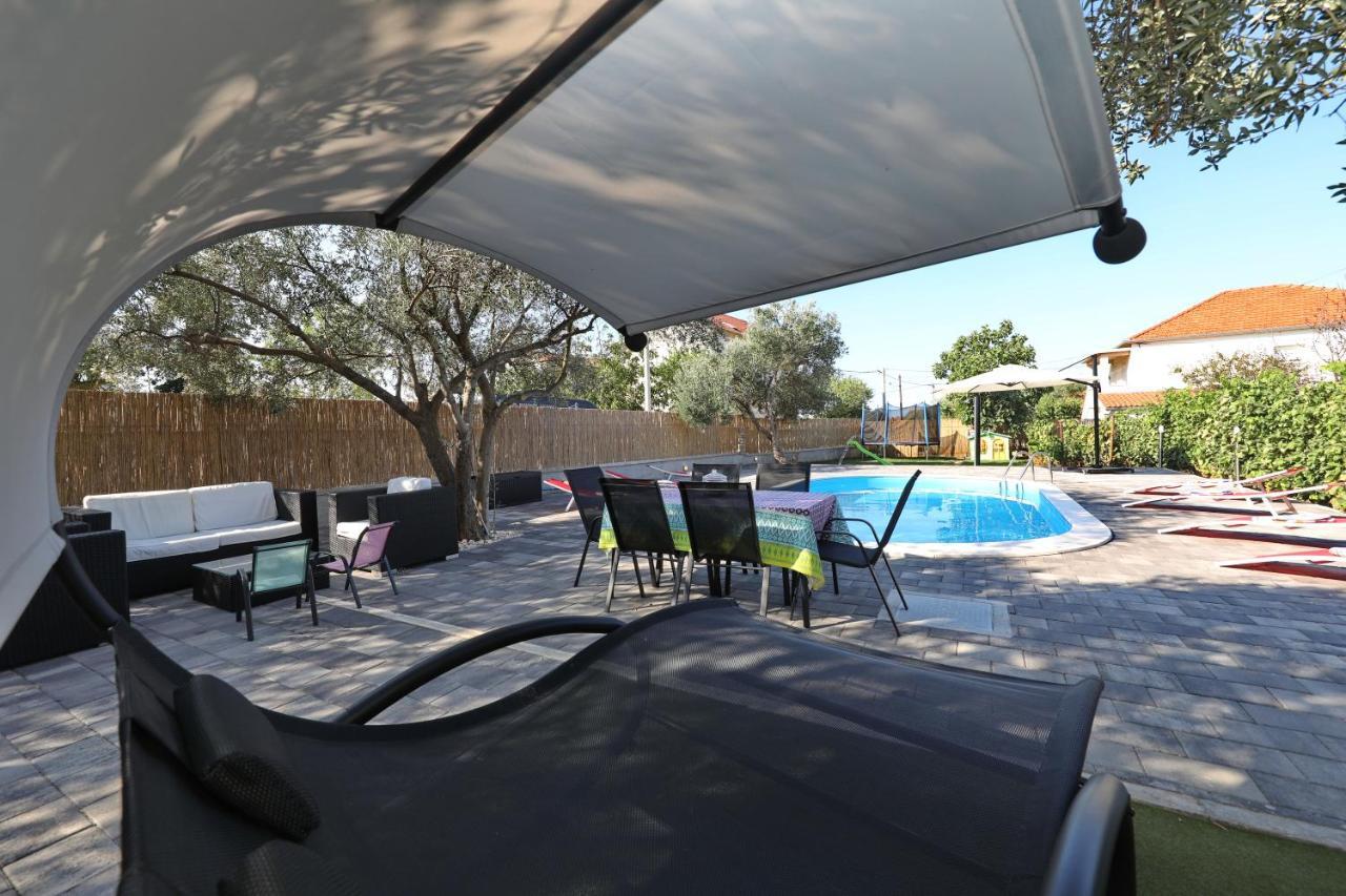 Apartment With Private Pool Sukošan 외부 사진